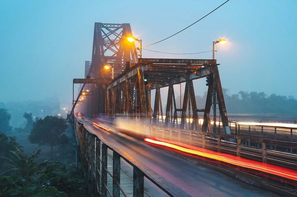 Quelles sont les stratégies pour développer un programme de bien-être au travail adapté aux employés distants ?