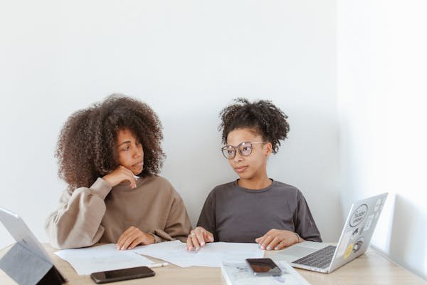 Des conseils pratiques pour bien gérer vos documents scolaires